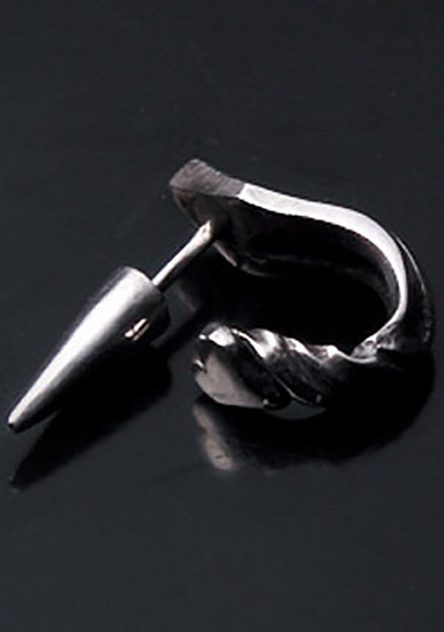  2 Abnormal Sides Single Abnormal Pierce Earring