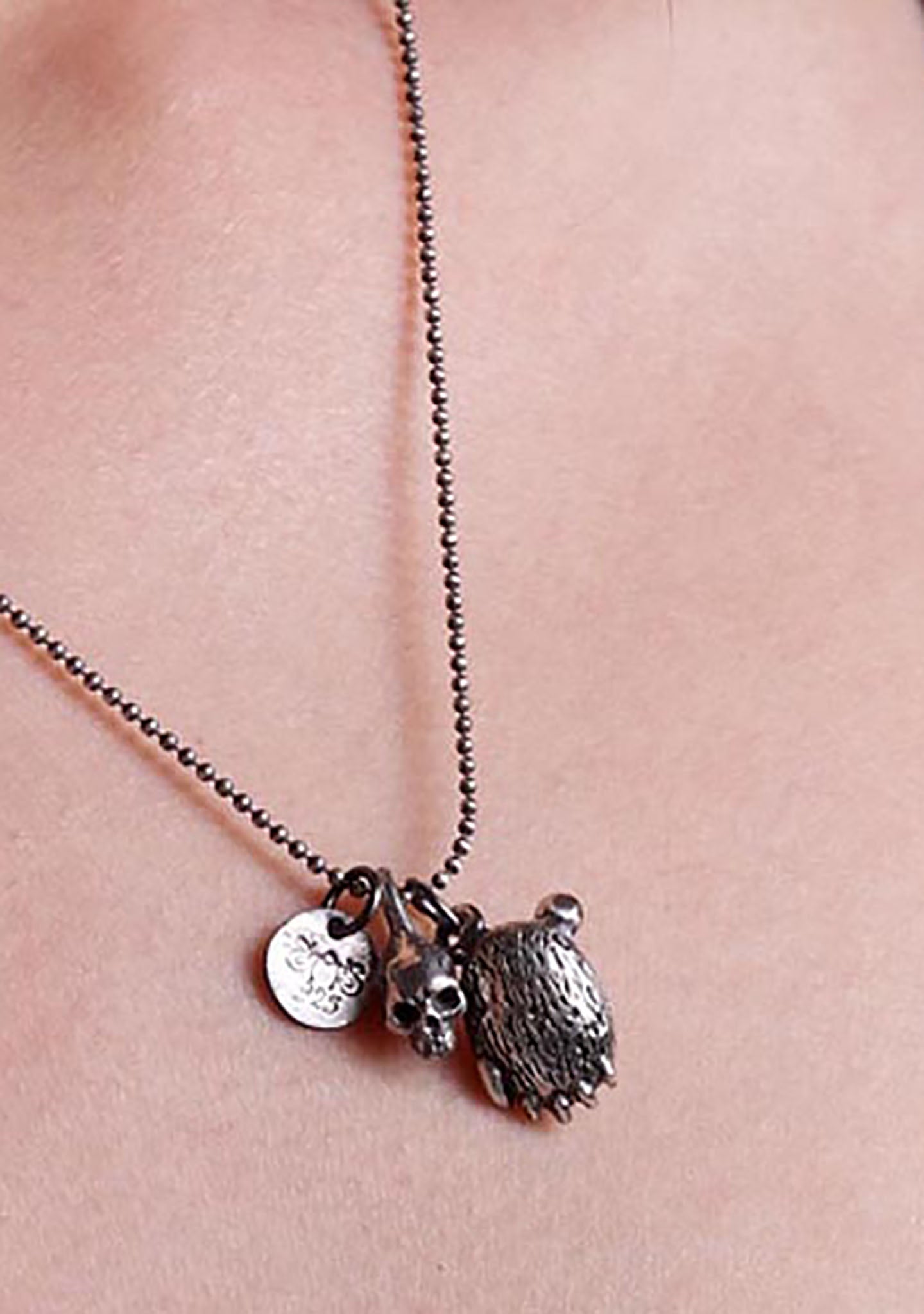 2 Abnormal Sides Reversible Grizzly Charm Necklace