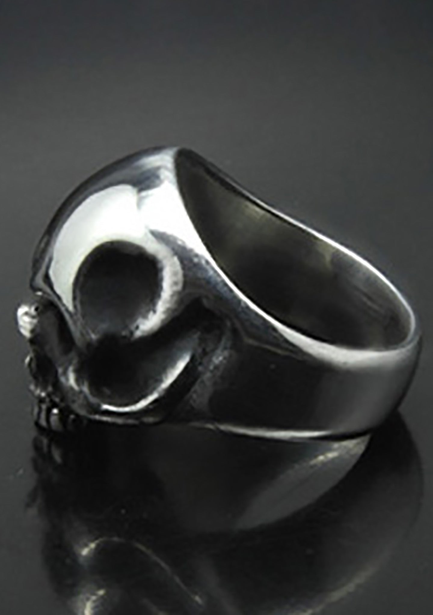  2 Abnormal Sides S Skull Ring