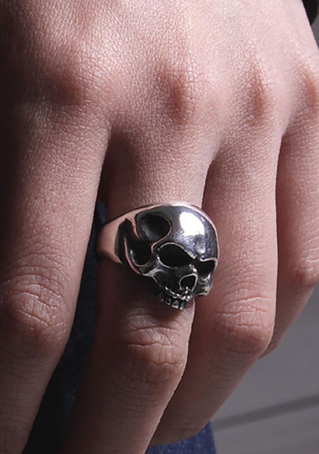  2 Abnormal Sides S Skull Ring