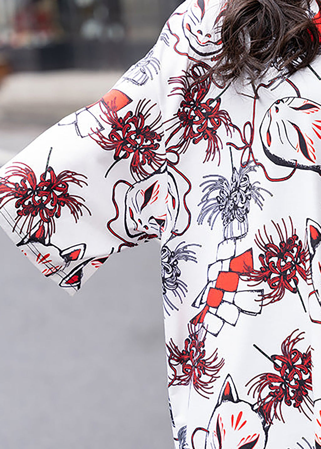  Higabana Kitsune Fox White Oversized Tee