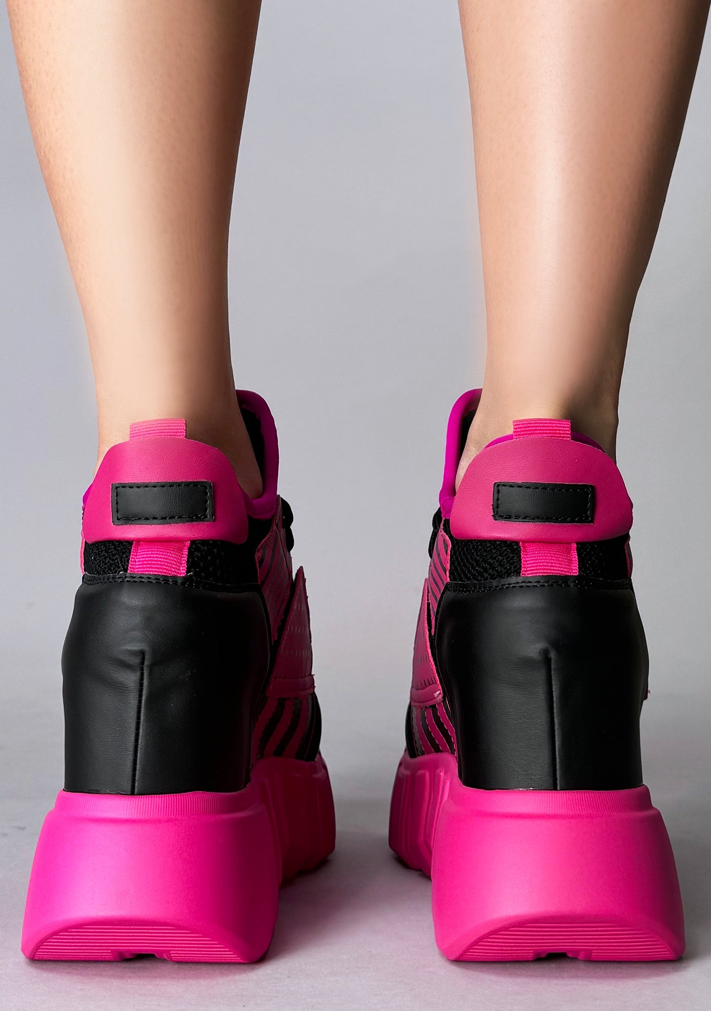  CRANBERRY 08 Pink Circuit Pink Platform Sneakers
