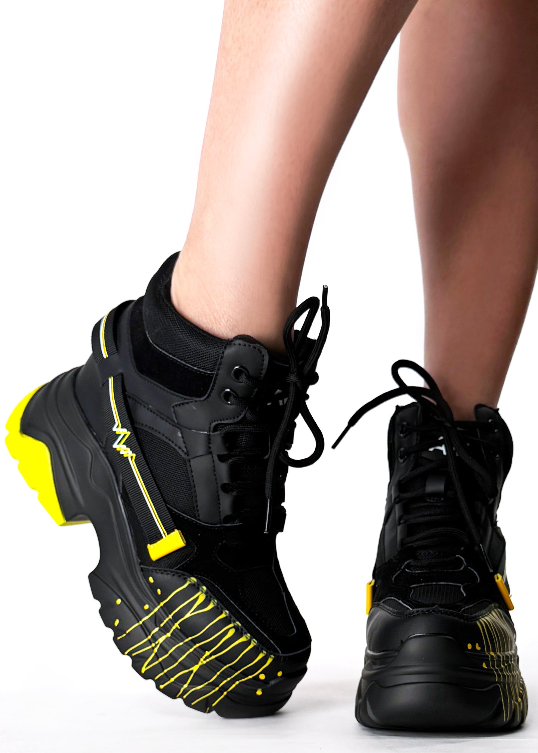  DATE 01 Electric Pulse Black Platform Sneakers