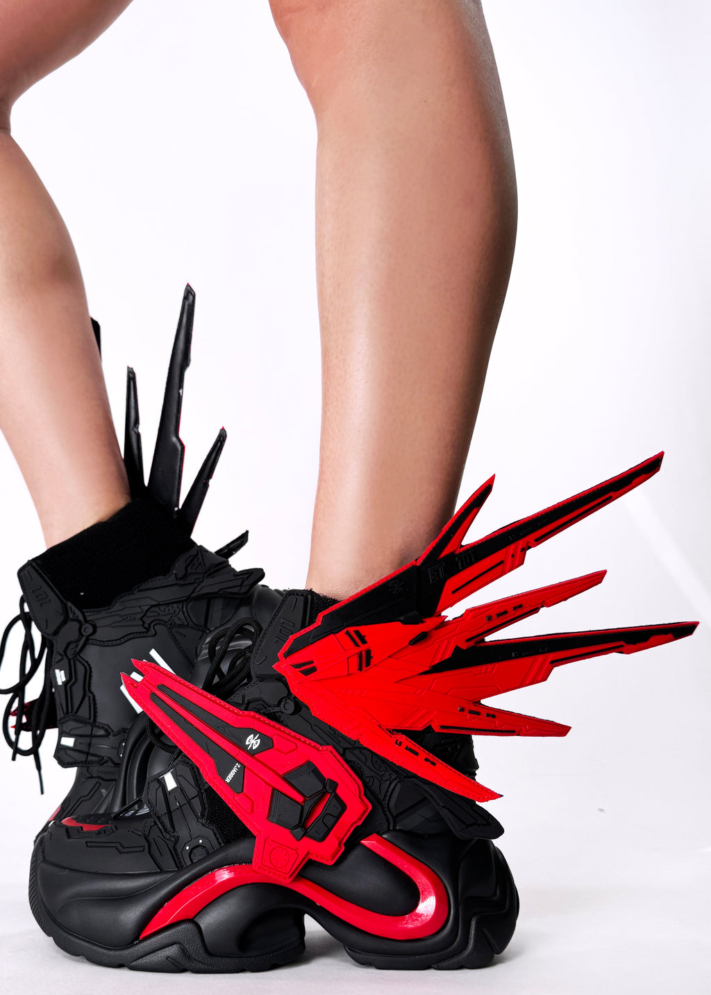  JUPITER 05 Breaker Battle Black Platform Sneakers