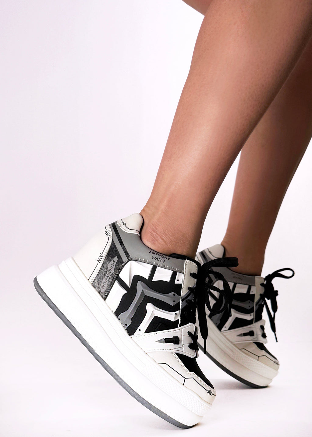  QUINCE 02 Cyber Storm White Platform Sneakers