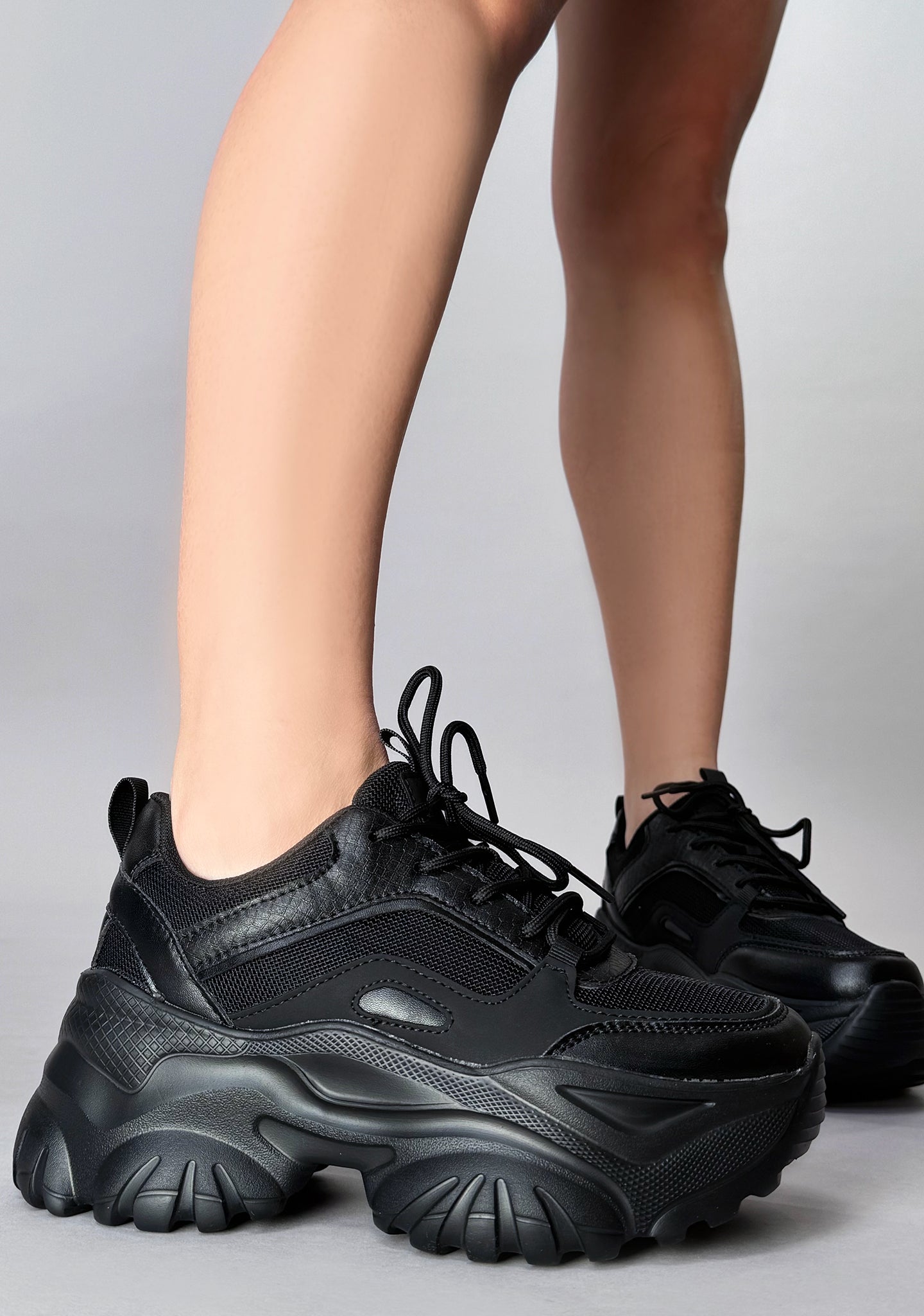  HANNA Blackout Beat Black Platform Sneakers