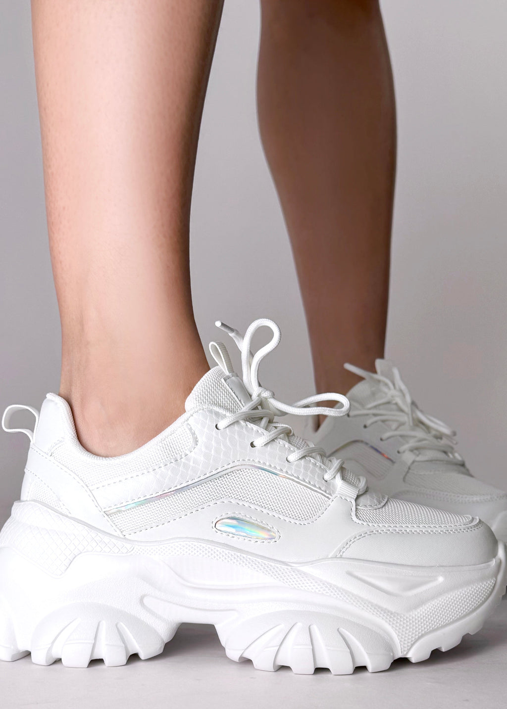  HANNA Cyber Pulse White Platform Sneakers