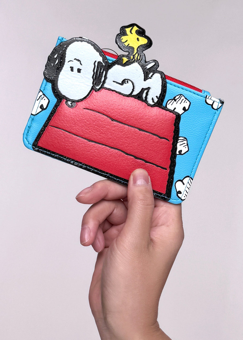 Bioworld Peanuts Snoopy & Woodstock Just Chilling Card Holder
