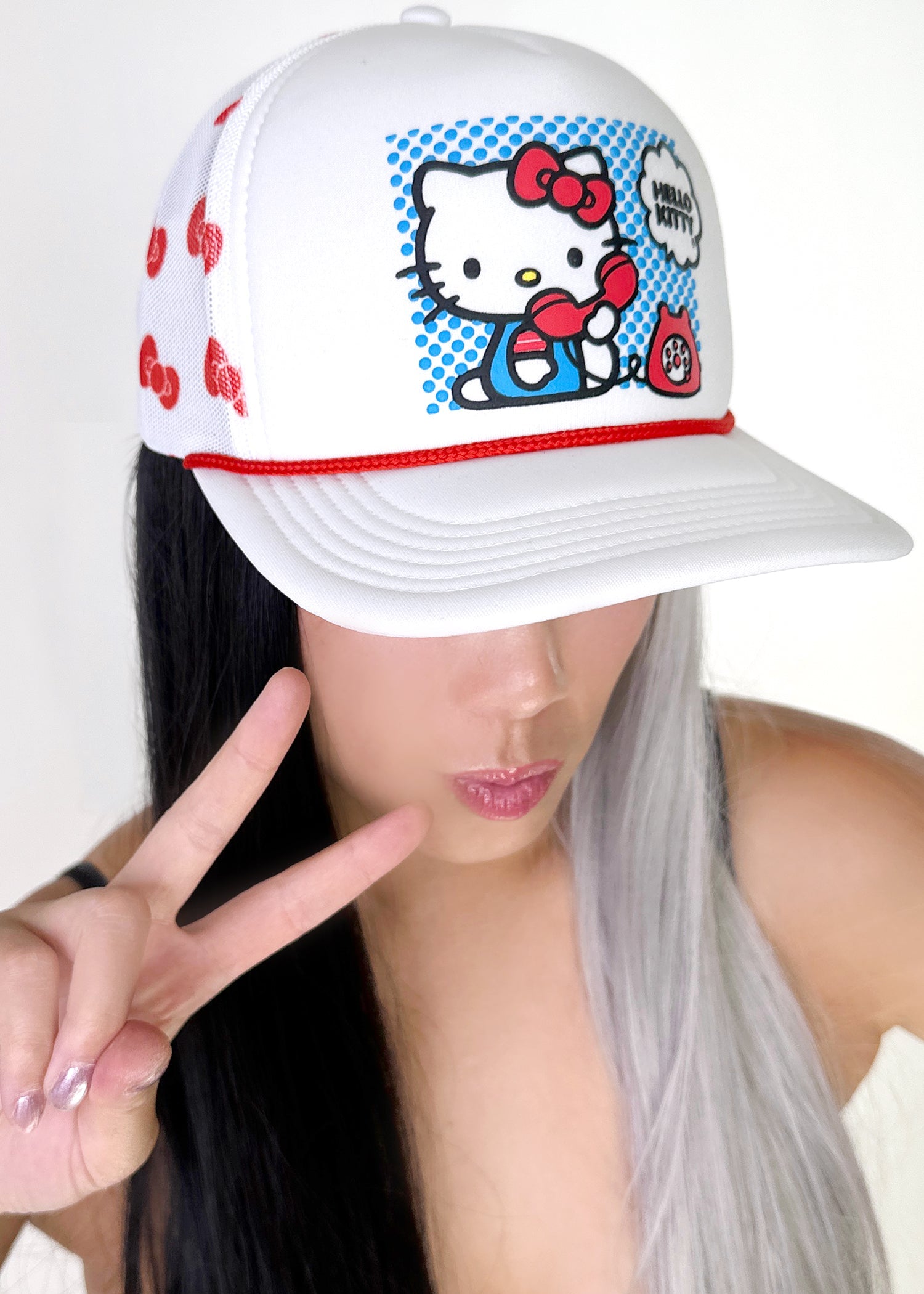 Bioworld Sanrio Hello Kitty Telephone Bow Mesh Trucker Hat