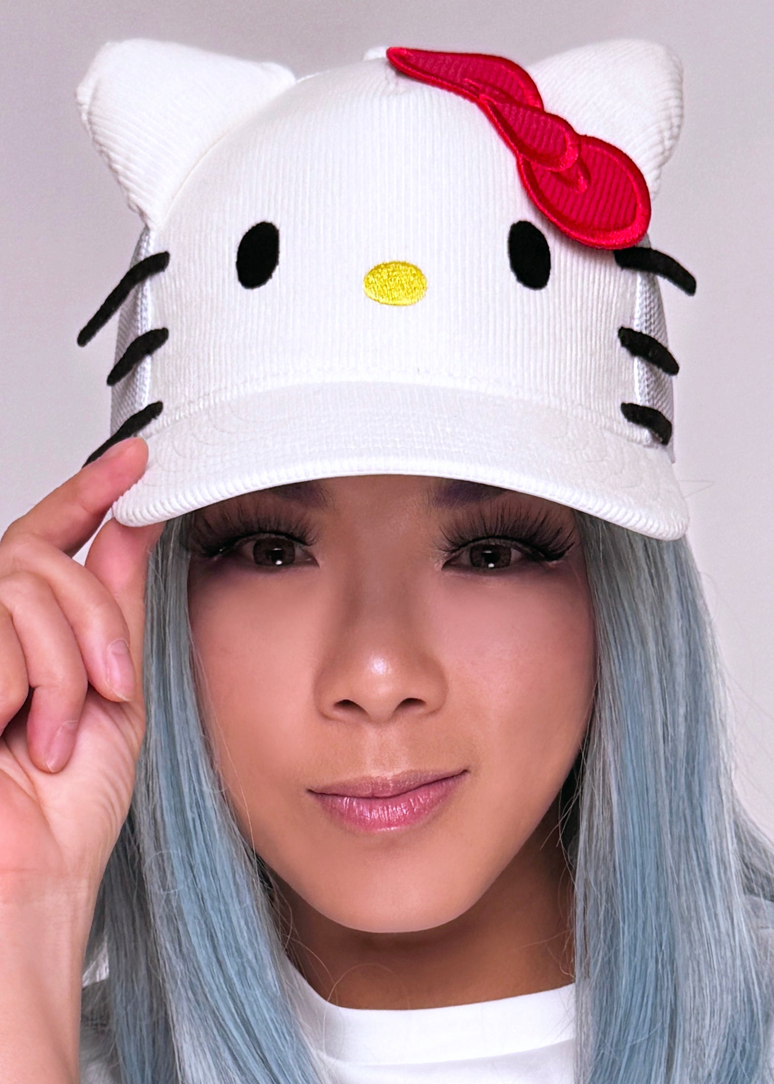 Bioworld Sanrio Hello Kitty 3D Corduroy Trucker Hat