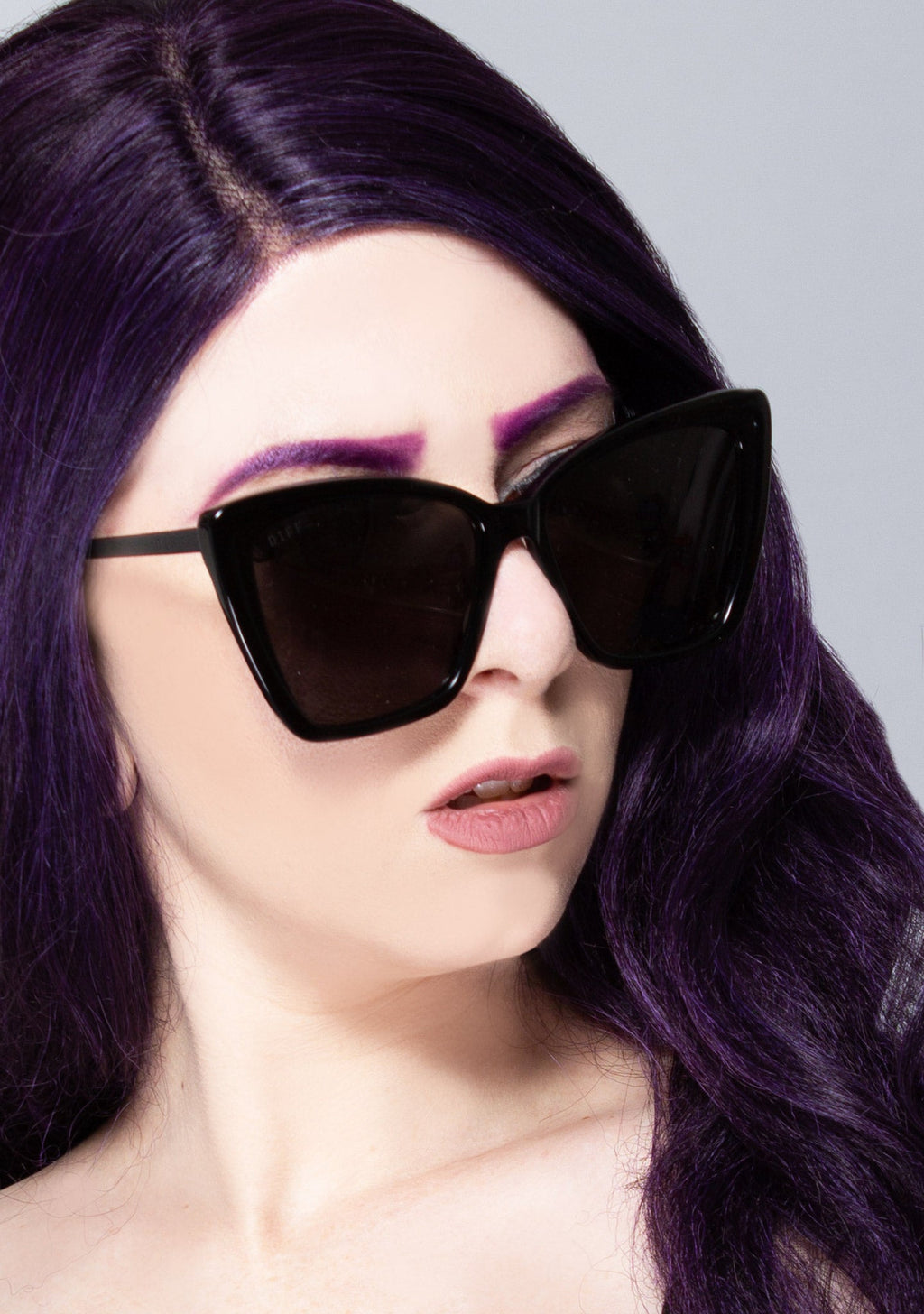  Becky II Polarized Sunglasses In Black/Dark Smoke