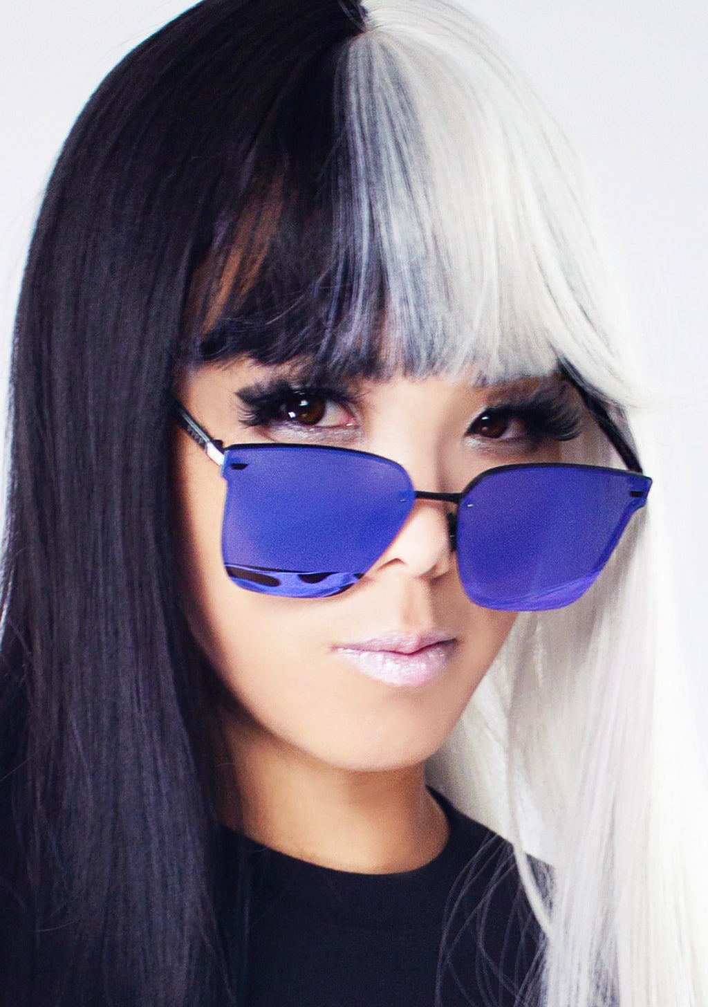  Bella V Polarized Sunglasses In Black/Purple