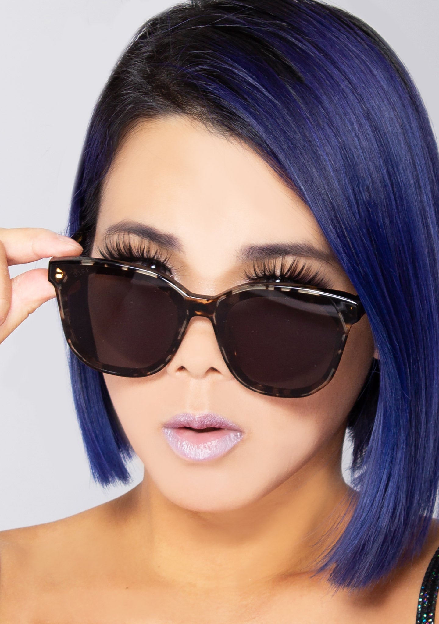  Gia Sunglasses In Sea Tortoise/Grey