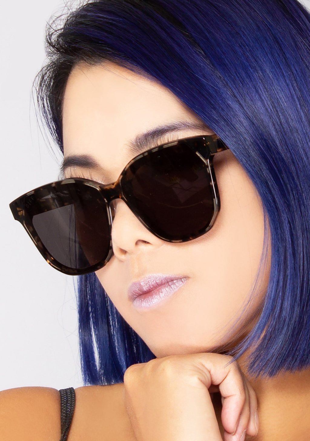  Gia Sunglasses In Sea Tortoise/Grey