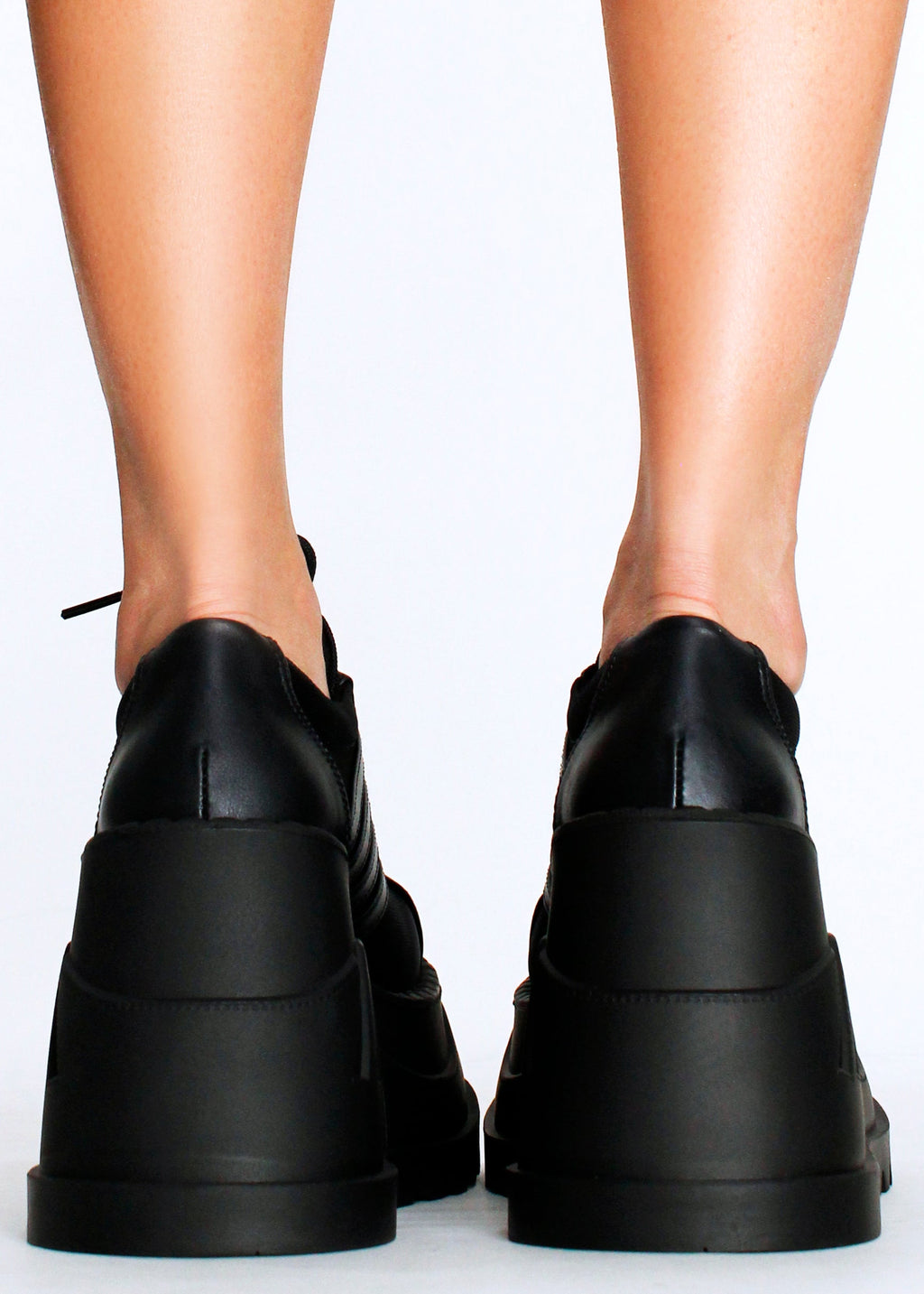  STOMP 08 Black Platform Sneakers