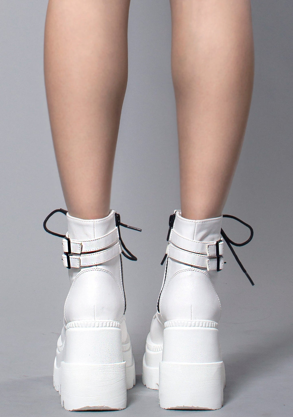  SHAKER 52 White Platform Boots