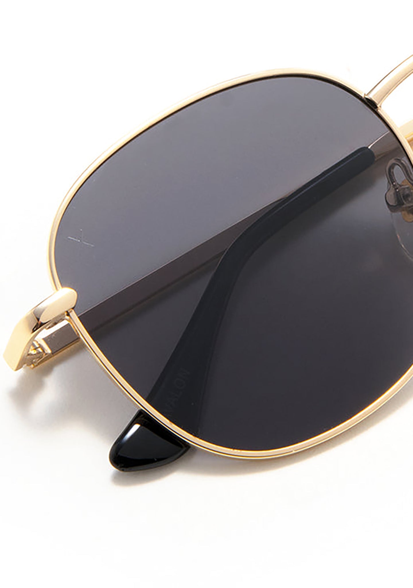  Avalon Sunglasses In Matte Gold/Grey
