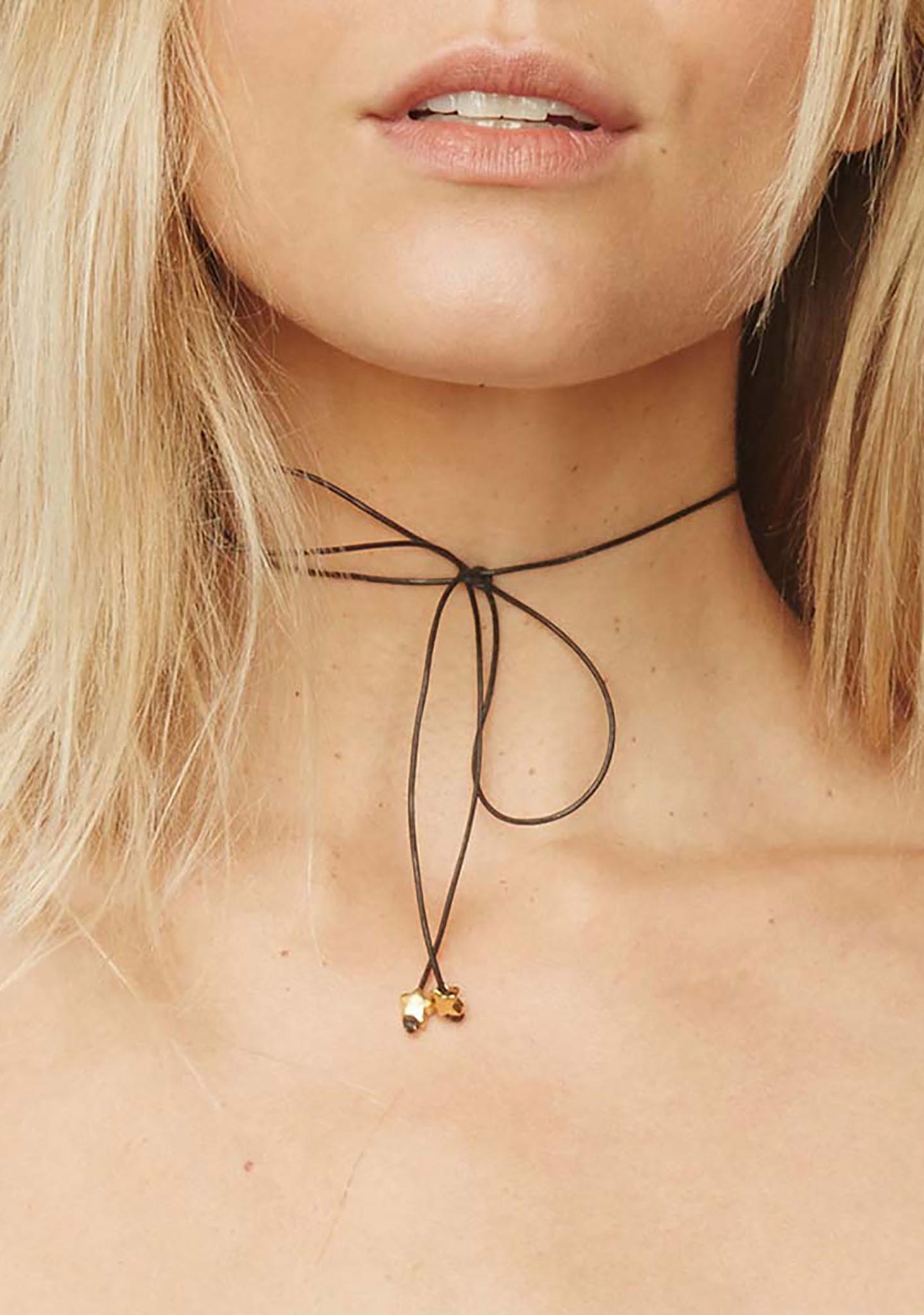  Disco Fever Bowtie Stars Choker In Black