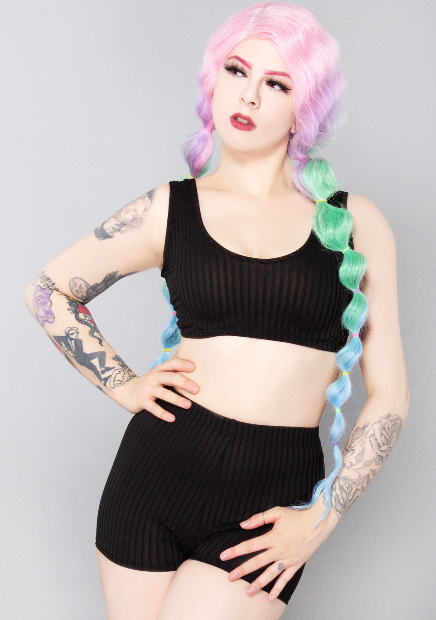  Back To Black 2 PC Set