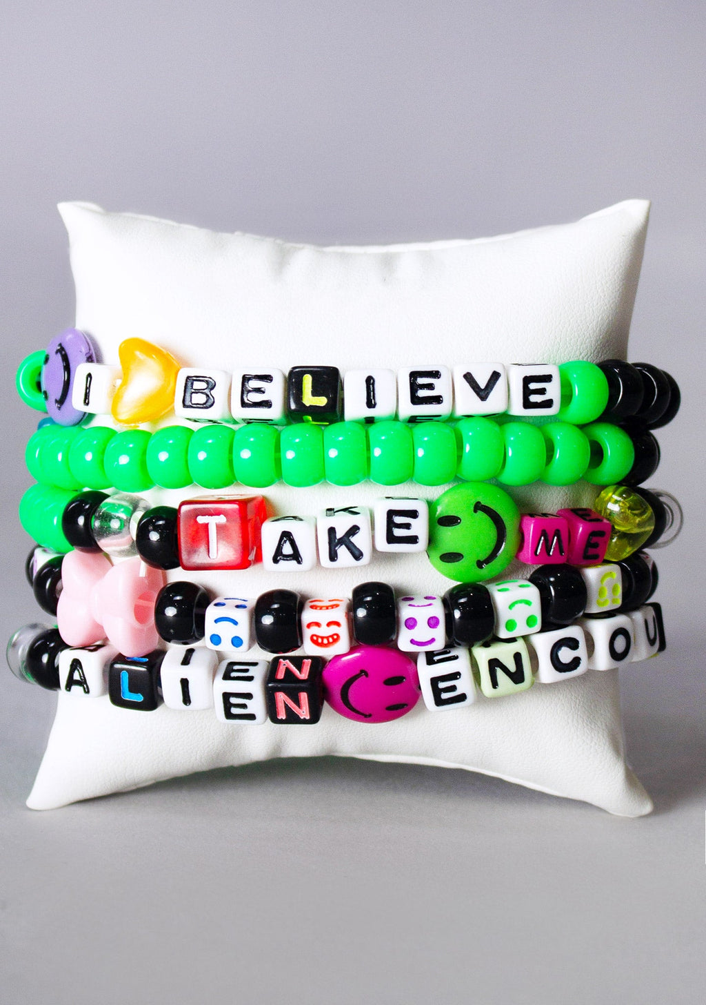  Close Encounter UV Reactive 5PC Stacked Rave Kandi Bracelet