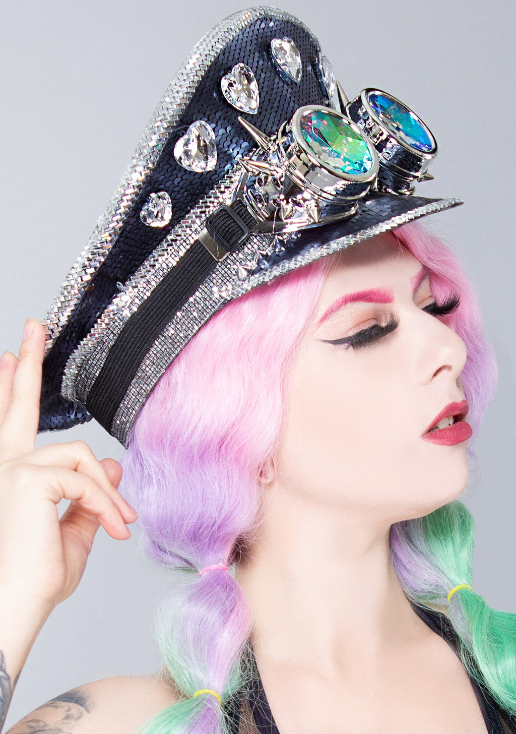  Destiny Bond Sequin Captain Hat