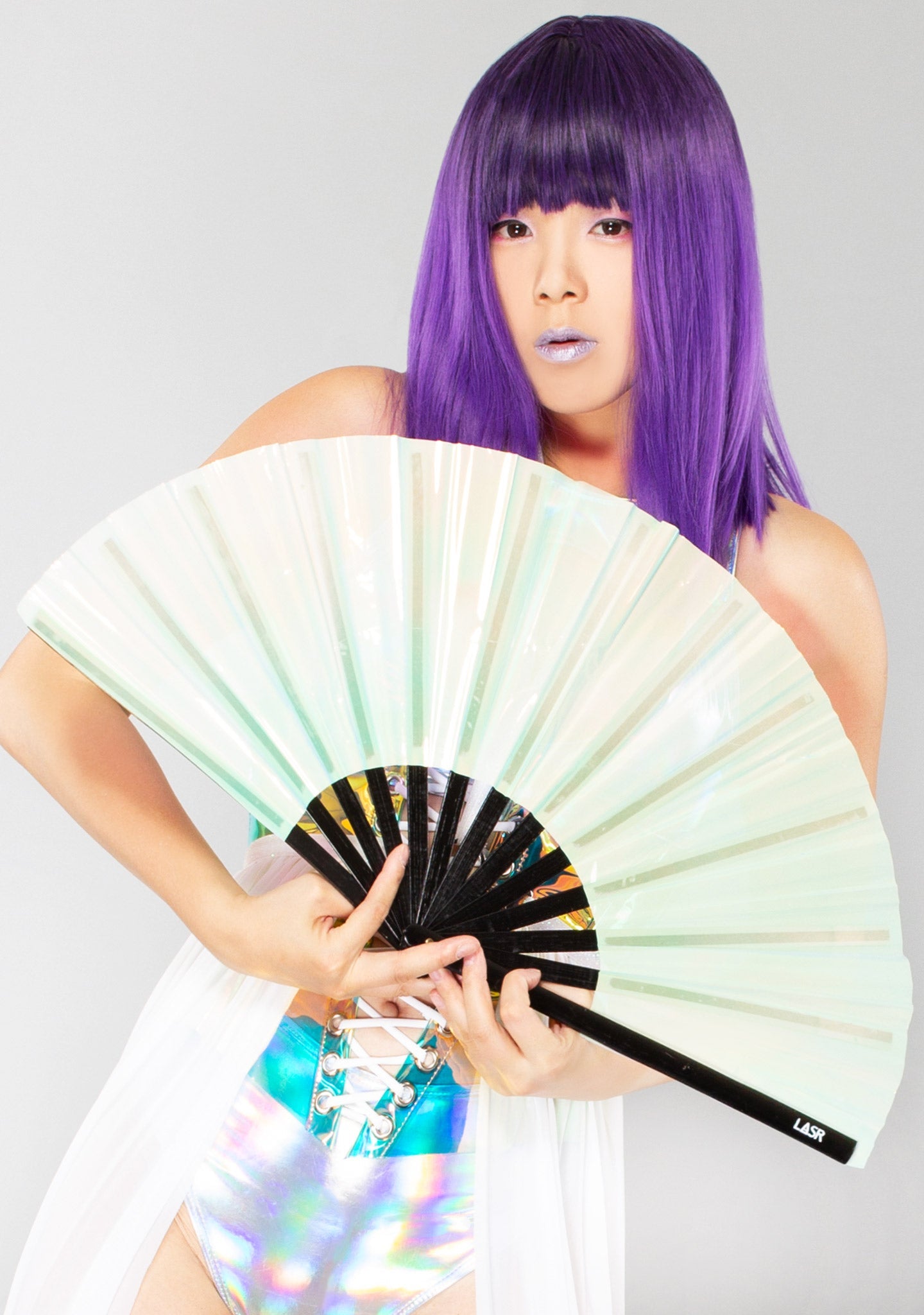  Frost Bite Iridescent Fluid Rave Fan