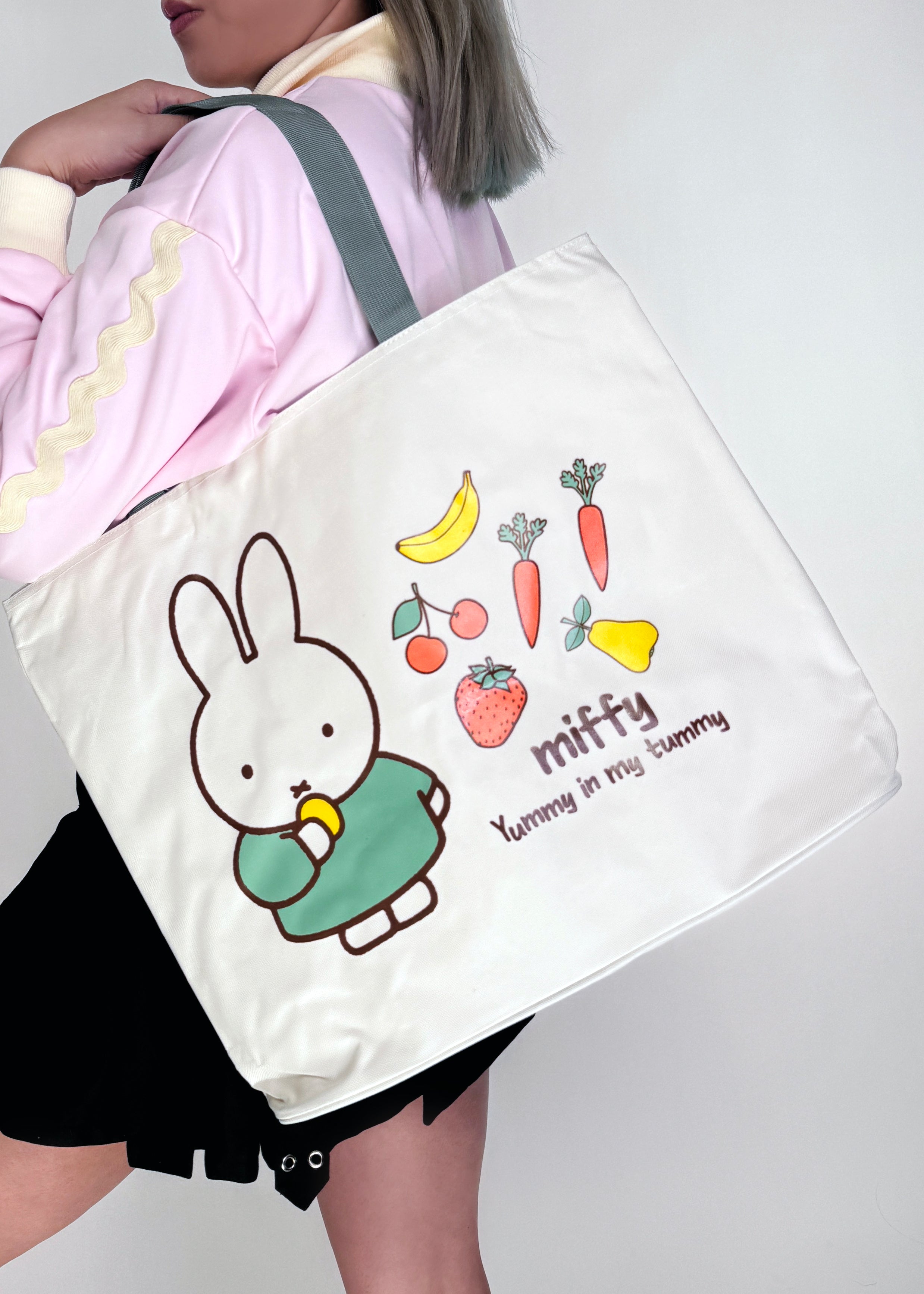  Miffy Yum Yum Large Beach Tote