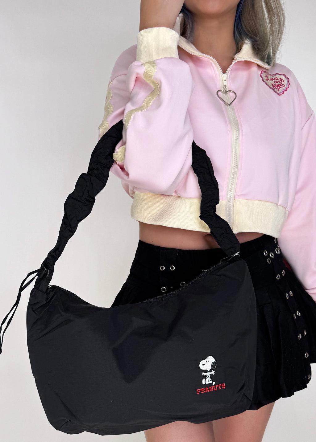  Peanuts Snoopy Say Hi Medium Nylon Black Shoulder Bag