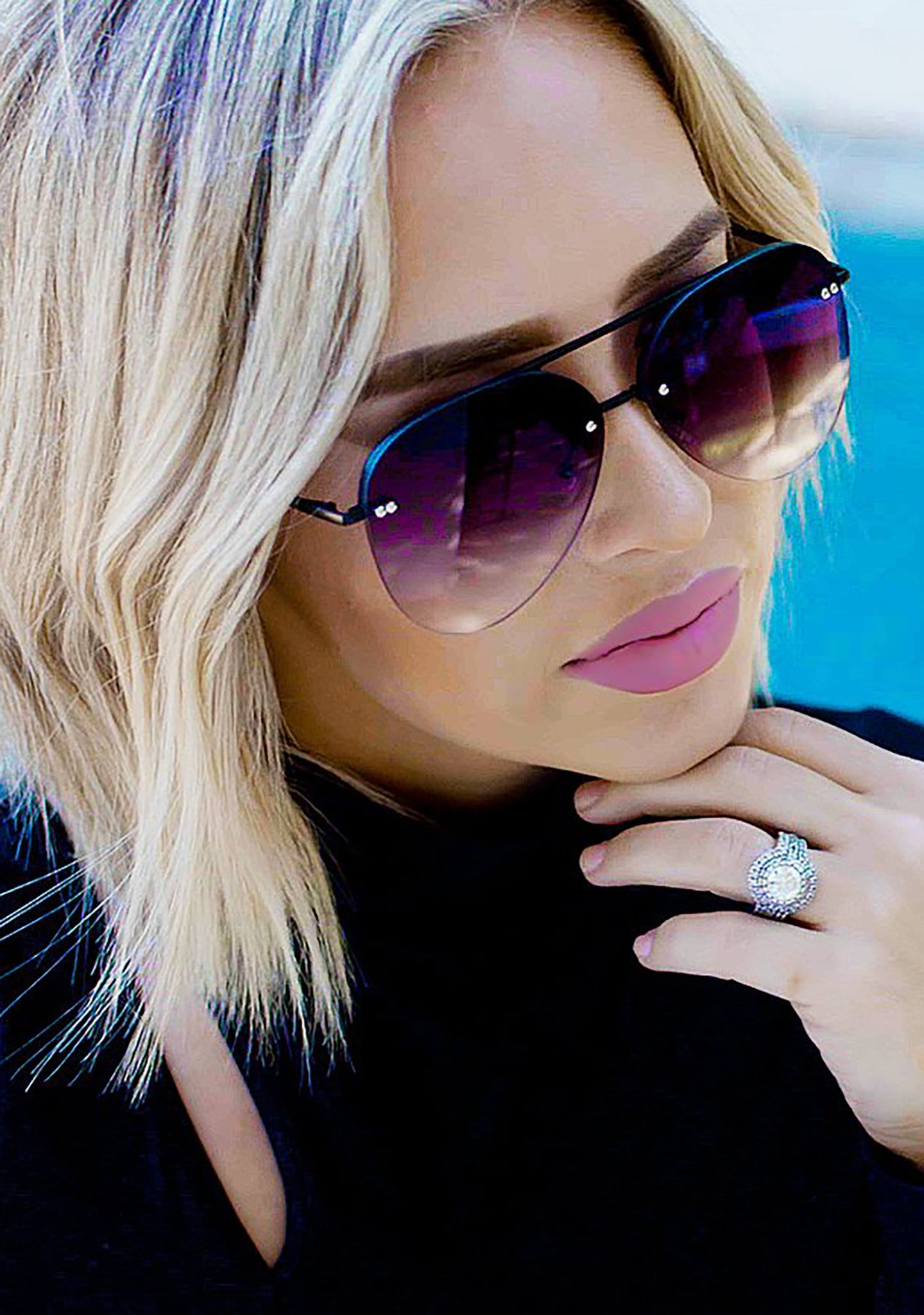  Megan 2 Sunglasses In Black Fade