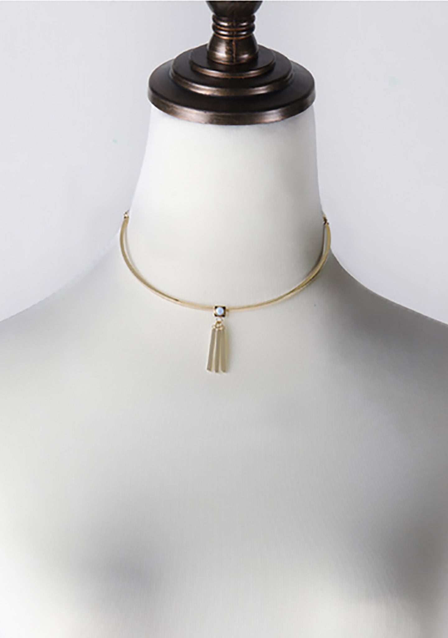  Ava Choker In Gold/Sky